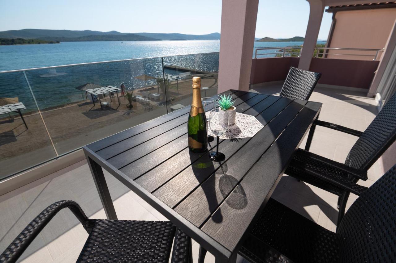 Euroholiday Apartments Turanj Dış mekan fotoğraf