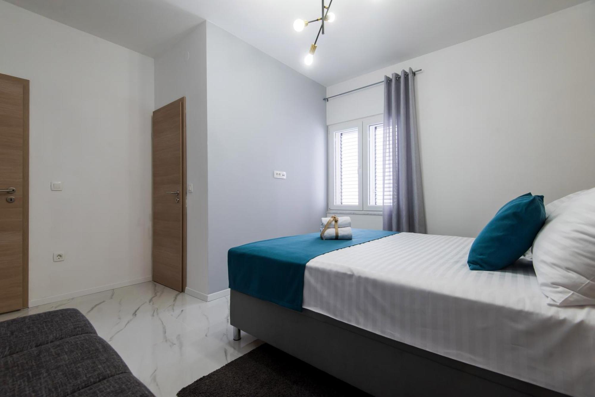 Euroholiday Apartments Turanj Oda fotoğraf